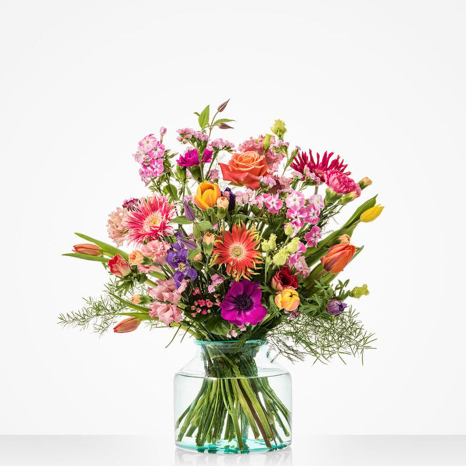 Blooming spring bouquet