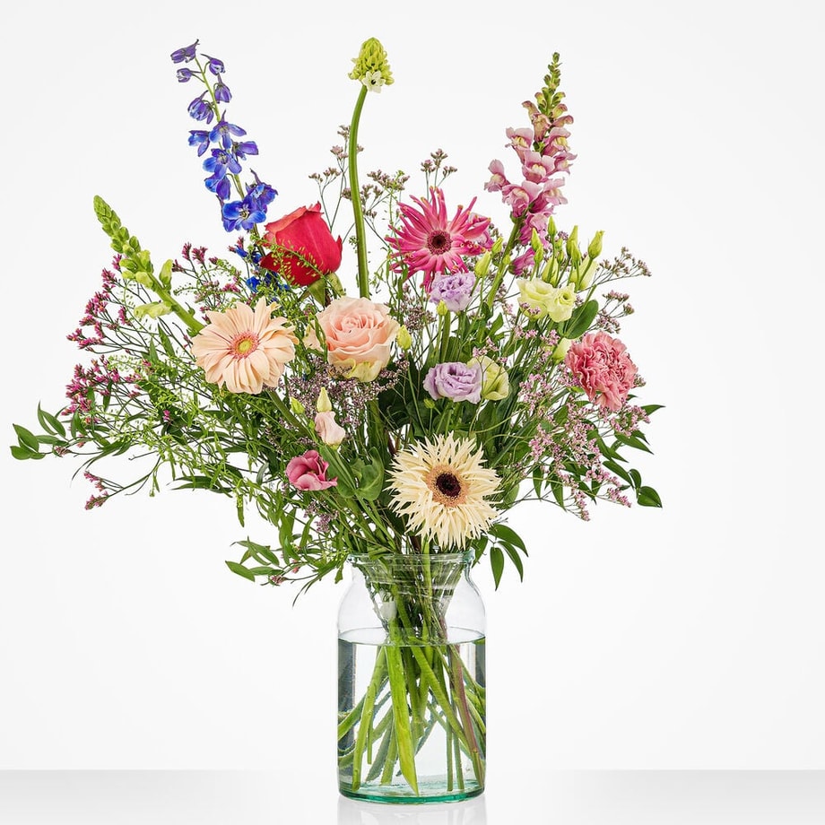 Gaily pastel bouquet