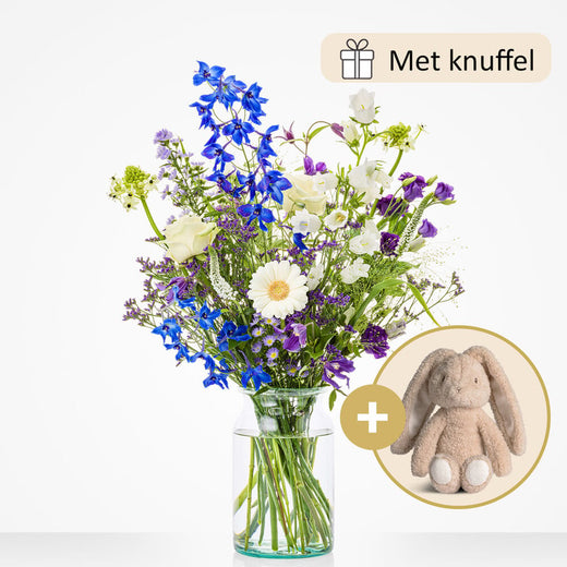 Blue newborn bouquet (gift set with teddy bear)
