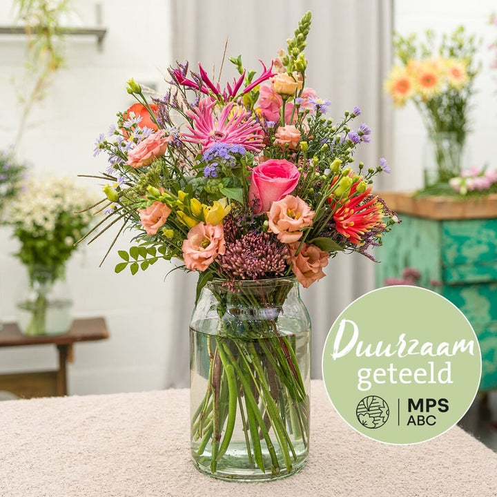 Green Approved round bouquet