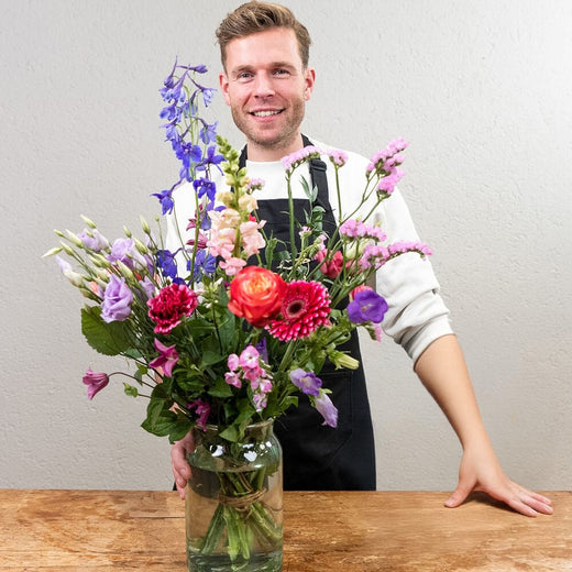 Monthly bouquet of February