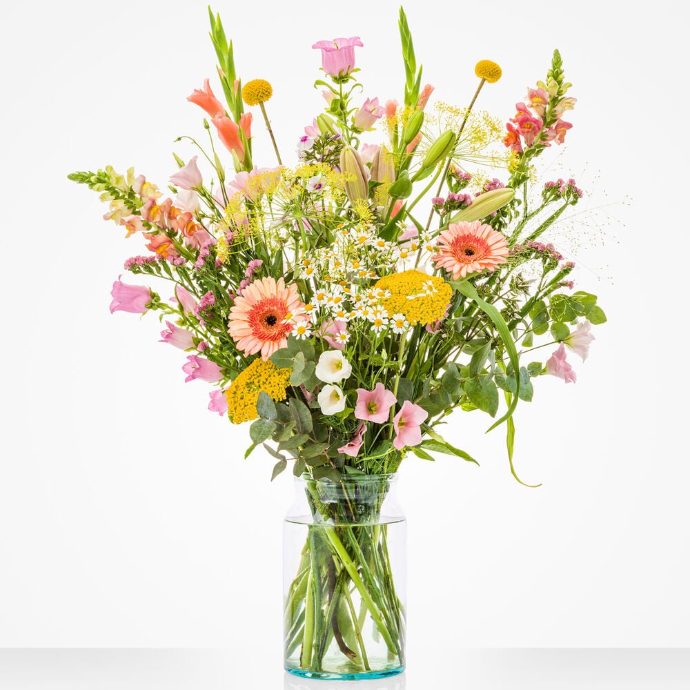 Monthly bouquet of July