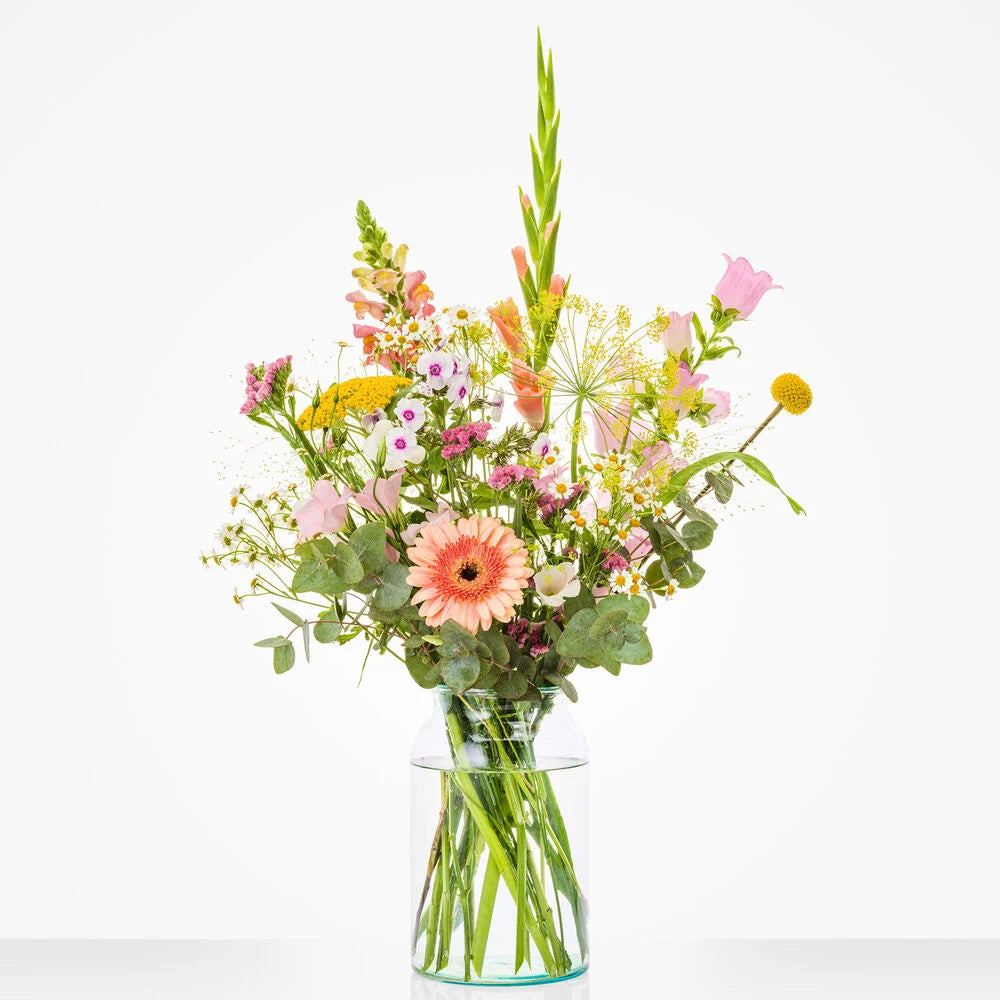 Monthly bouquet of July