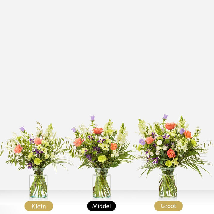 Een boeket bloemen in drie varianten: klein, middel en groot.