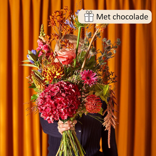 Delirious bouquet (gift set with chocolate)