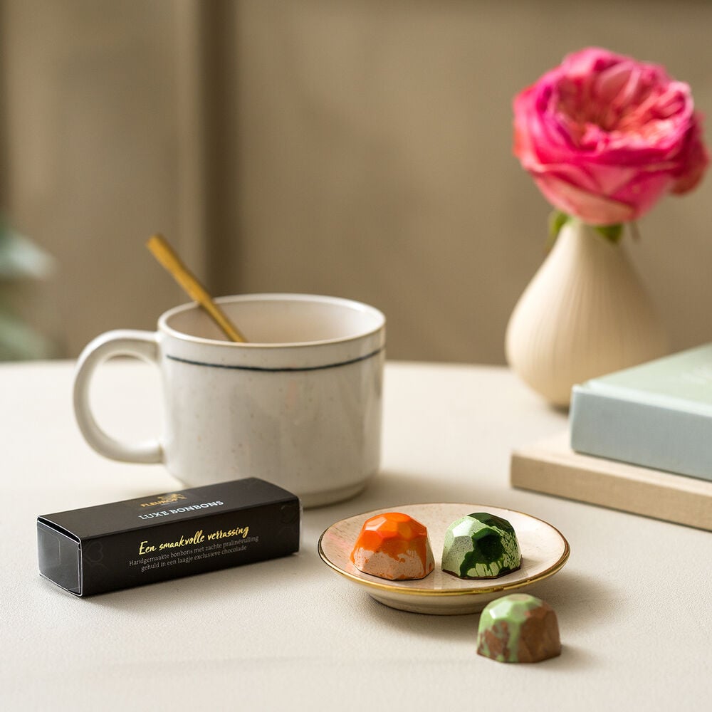 Zoete liefde boeket (cadeauset met chocolade)