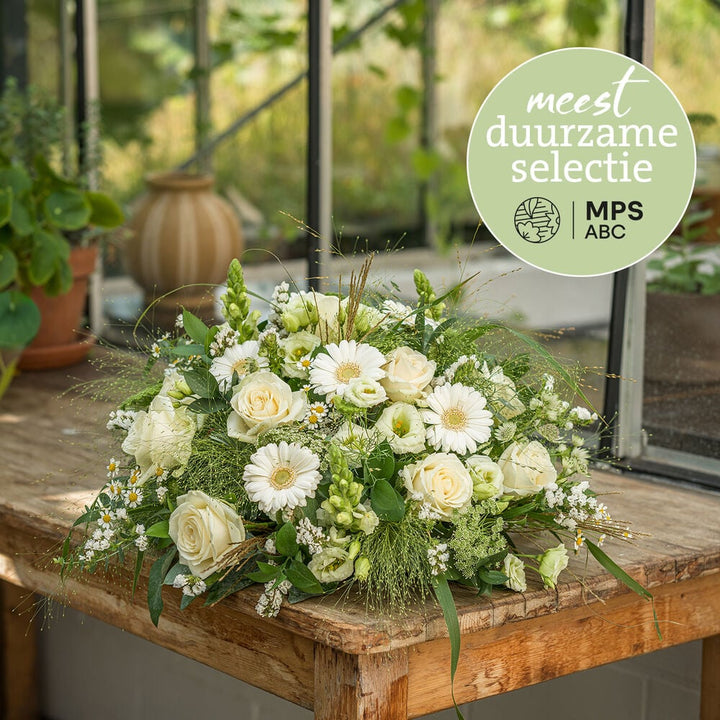 Groen Gekeurd wit rouwstuk